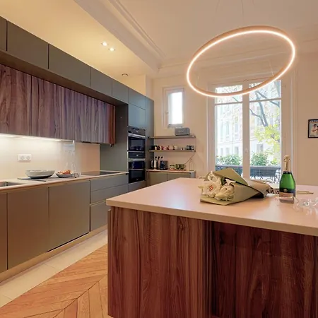 Familial Et Spacieux Apartment Paris